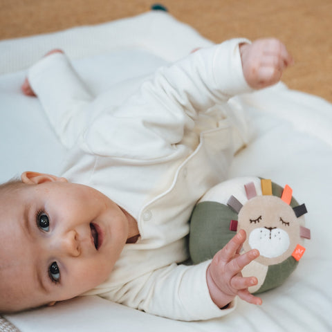 Jucarie pentru copii-Minge senzoriala din bumbac organic Lion - KIKADU TRULY ORGANIC