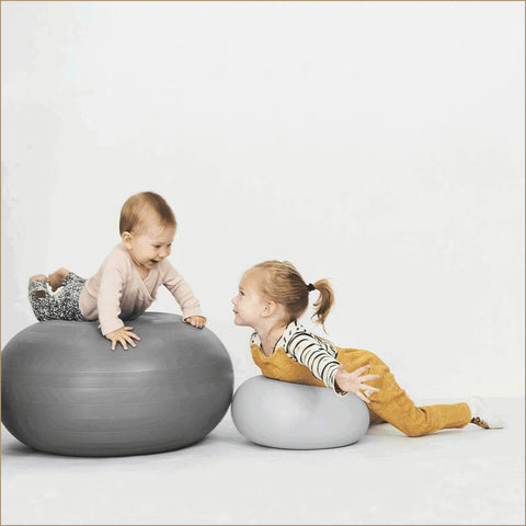 Jucarie de coordonare  pentru copii- Donut Grey, diametru 55-60 cm, bObles